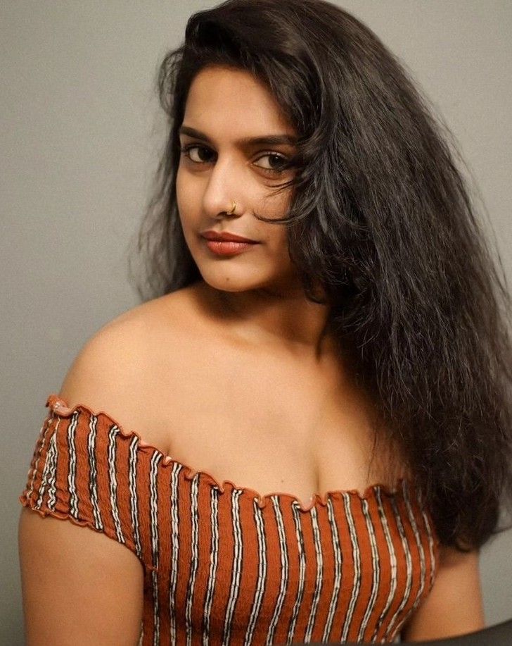 model Call Girls in Bandra