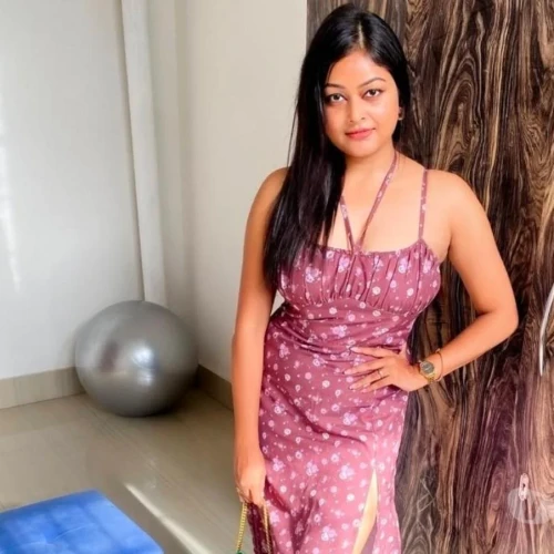 Call Girls service in Bandra